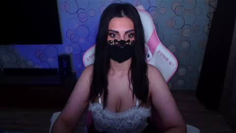   Yasmina   online show from June 19, 3:34 am