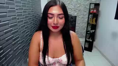ashley  greey online show from June 19, 4:51 am