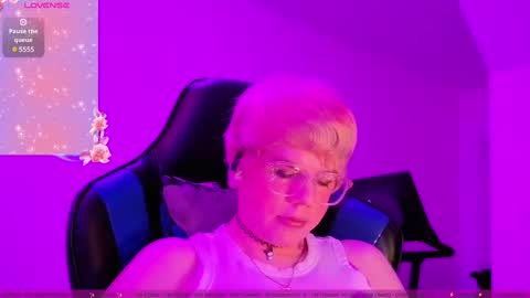 Angel Ashley Love  online show from September 17, 5:22 am