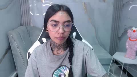 ashley_blum_v online show from September 24, 8:04 pm