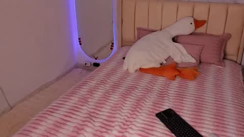 Snapshot of ashley_hillss_ chatting on March 11, 5:24 am Ashley online show from March 11, 5:24 am