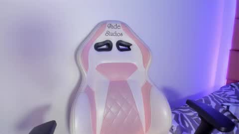 ashley_js online show from January 8, 8:04 pm