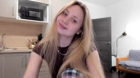  Follow me for free hot content online show from February 21, 10:46 pm