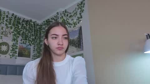 Ashle online show from September 17, 8:29 am