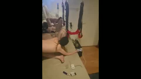 ashleyandtommy online show from April 6, 4:10 am