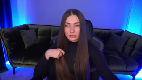 ashleybaee online show from October 28, 1:12 pm