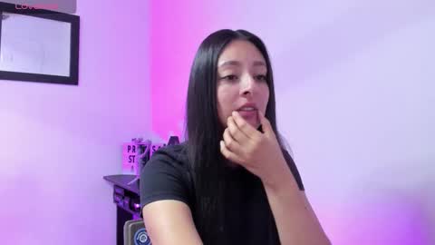 Ashley online show from November 25, 3:11 pm