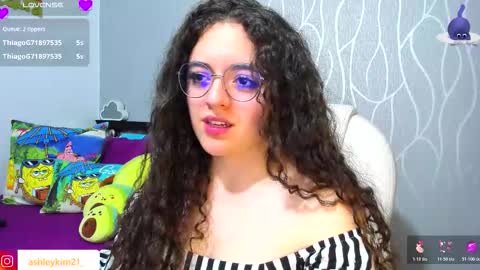 .. Ashley .. online show from December 3, 12:53 am