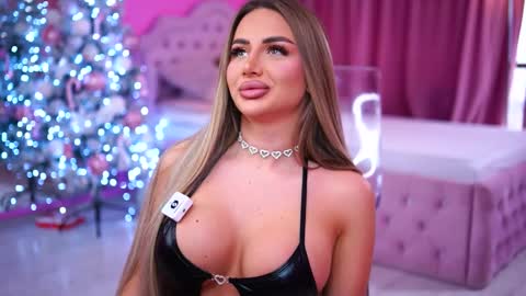 Ashley online show from December 21, 11:16 am