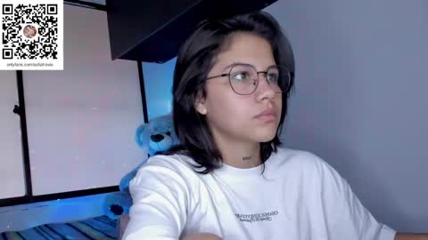    online show from February 3, 6:17 pm