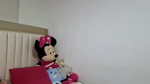    online show from November 7, 1:52 am