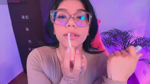 Ashleyy18   online show from September 14, 7:59 pm