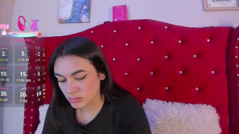 kylie online show from December 15, 8:27 pm