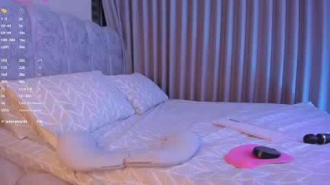 Paula Baleta  online show from November 12, 2:14 am