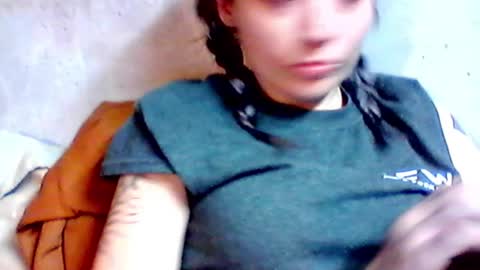 Snapshot of ashlynn5716 chatting on March 12, 2:01 pm ashlynn5716 online show from March 12, 2:01 pm