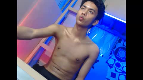 asian_ainsley69 online show from October 12, 5:04 pm