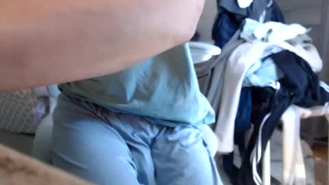 asian_boy28 online show from June 8, 4:52 pm