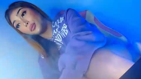 baby caulix online show from November 18, 5:05 pm