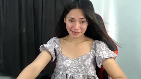 KRISTELLE online show from October 25, 7:40 am