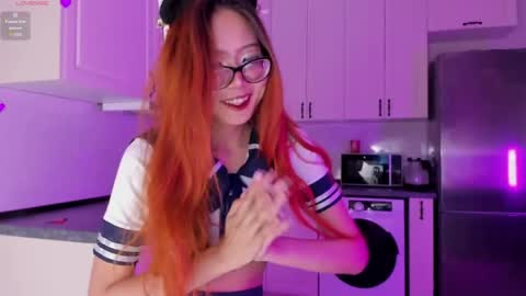 asian_loverpop online show from May 15, 4:21 am