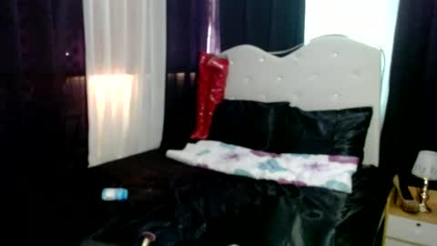 asianaltheaxx online show from June 16, 11:53 pm