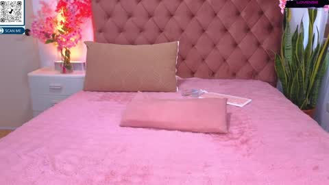 Snapshot of asianbabydoll chatting on October 18, 5:11 am Dhimple online show from October 18, 5:11 am