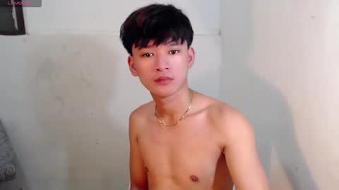 asianbrilee online show from May 30, 5:06 am