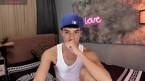 Snapshot of asiancum_peter chatting on October 7, 12:50 am asiancum_peter online show from October 7, 12:50 am