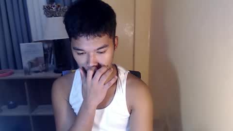 Snapshot of asianhunk_jamesx chatting on October 11, 11:48 am asianhunk_jamesx online show from October 11, 11:48 am
