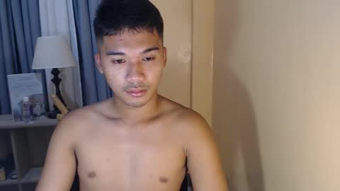 Snapshot of asianhunk_jamesx chatting on September 21, 4:44 pm asianhunk_jamesx online show from September 21, 4:44 pm