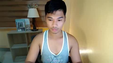 asianhunk_jamesx online show from January 17, 9:45 pm