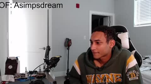 asimpsdream online show from May 22, 2:02 pm