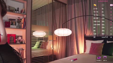 Audrey online show from February 6, 2:58 pm