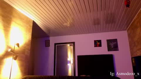 Asmodeo  -   online show from April 7, 2:57 am