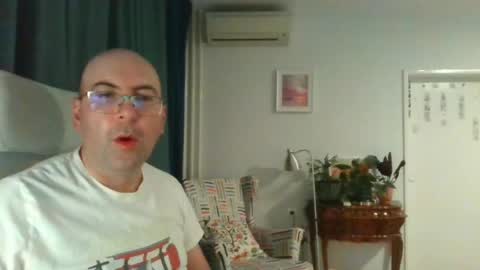 assbitch189 online show from July 30, 7:14 pm