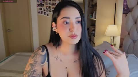 Ashley online show from March 2, 11:00 pm