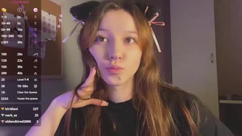 Camilla 3 online show from December 4, 9:03 pm