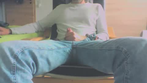 Chriss online show from May 19, 3:19 pm