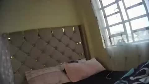 assybunny online show from September 27, 8:12 am