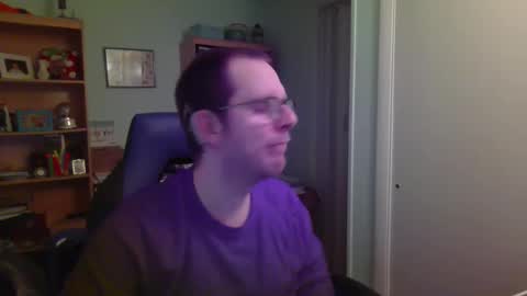 Andrew or Smiley Read the message in bold above the bio design for info on the situation. online show from January 16, 2:53 am