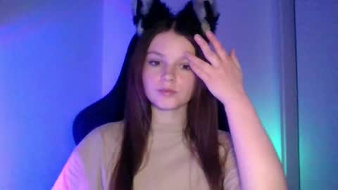 Snapshot of astradream_ chatting on October 7, 6:37 pm astradream_ online show from October 7, 6:37 pm