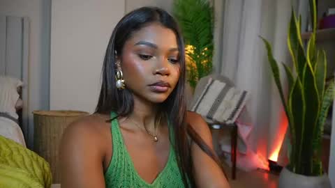 Astrea online show from May 22, 12:50 am
