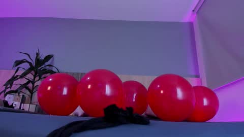 Atenea online show from February 16, 11:30 am