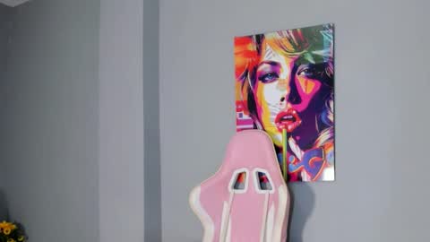 athenea__fox online show from December 20, 12:01 pm