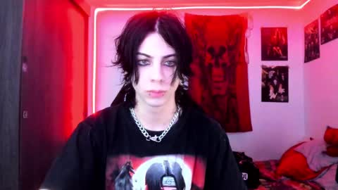 athenauwu online show from March 5, 7:16 am