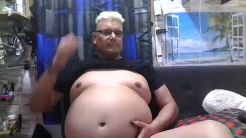 A online show from December 30, 1:37 am