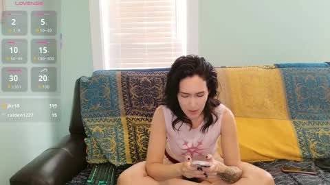 Snapshot of audradeer chatting on September 17, 1:14 pm audradeer online show from September 17, 1:14 pm