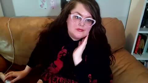 Audrey online show from November 20, 2:32 am