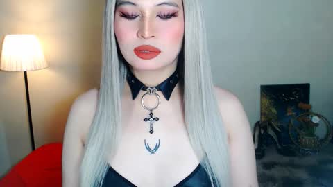 Audrey online show from February 1, 7:49 am