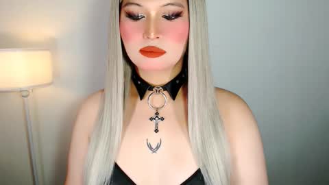 Audrey online show from March 15, 8:07 am